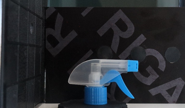 KÖPÜKLÜ SPRAY BAŞLIK MAVİ-ŞEFFAF
